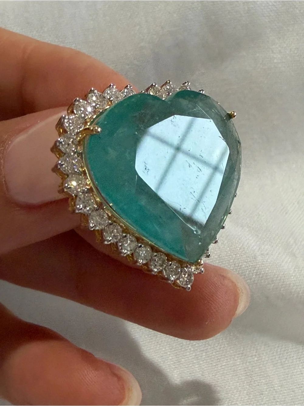 14K Yellow Gold 20.01ct Natural Emerald Heart Pendant 1.56ct Diamond Halo